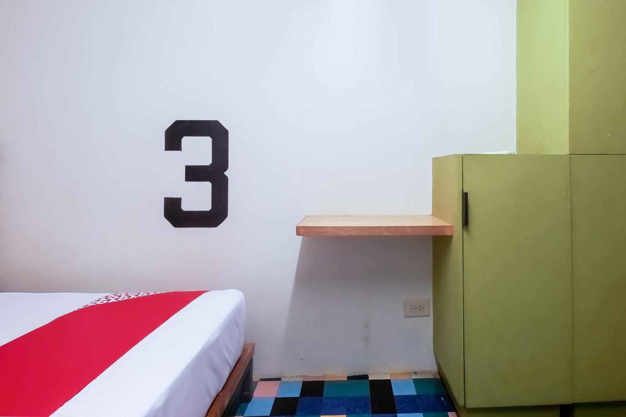 Spot On Junction Hostel マカティ エクステリア 写真