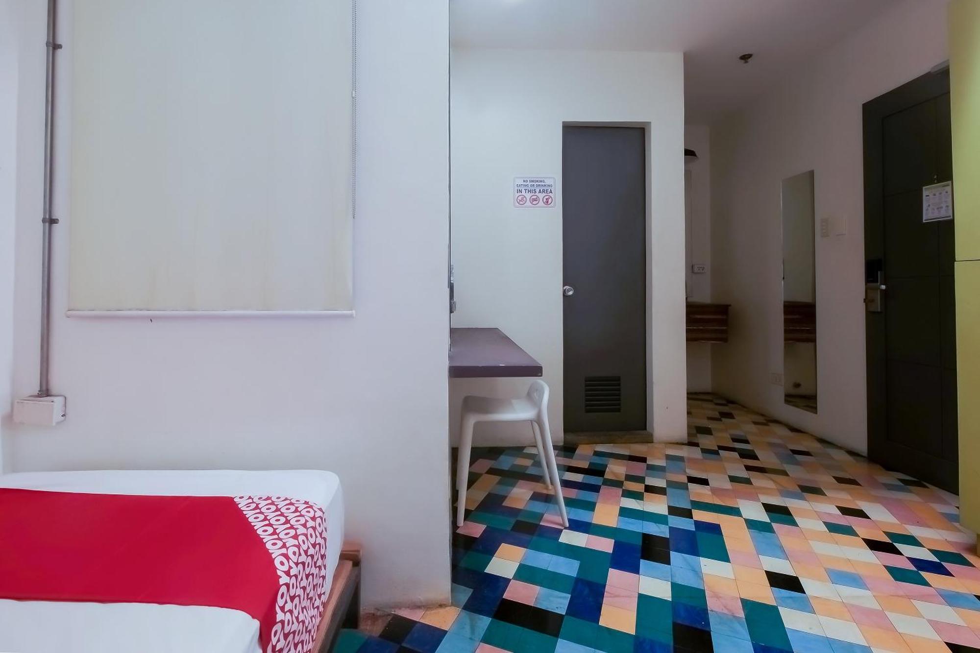 Spot On Junction Hostel マカティ エクステリア 写真